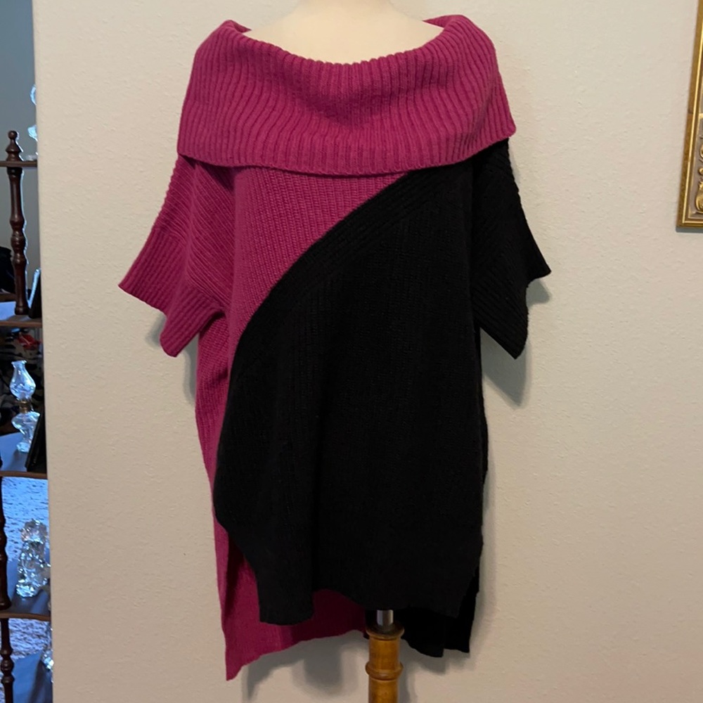 NWOT Zero Degrees Celsius color block top sz S